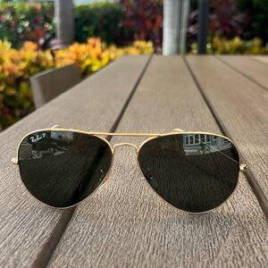 Ray-Ban polarized sunglasses. Gold aviators.